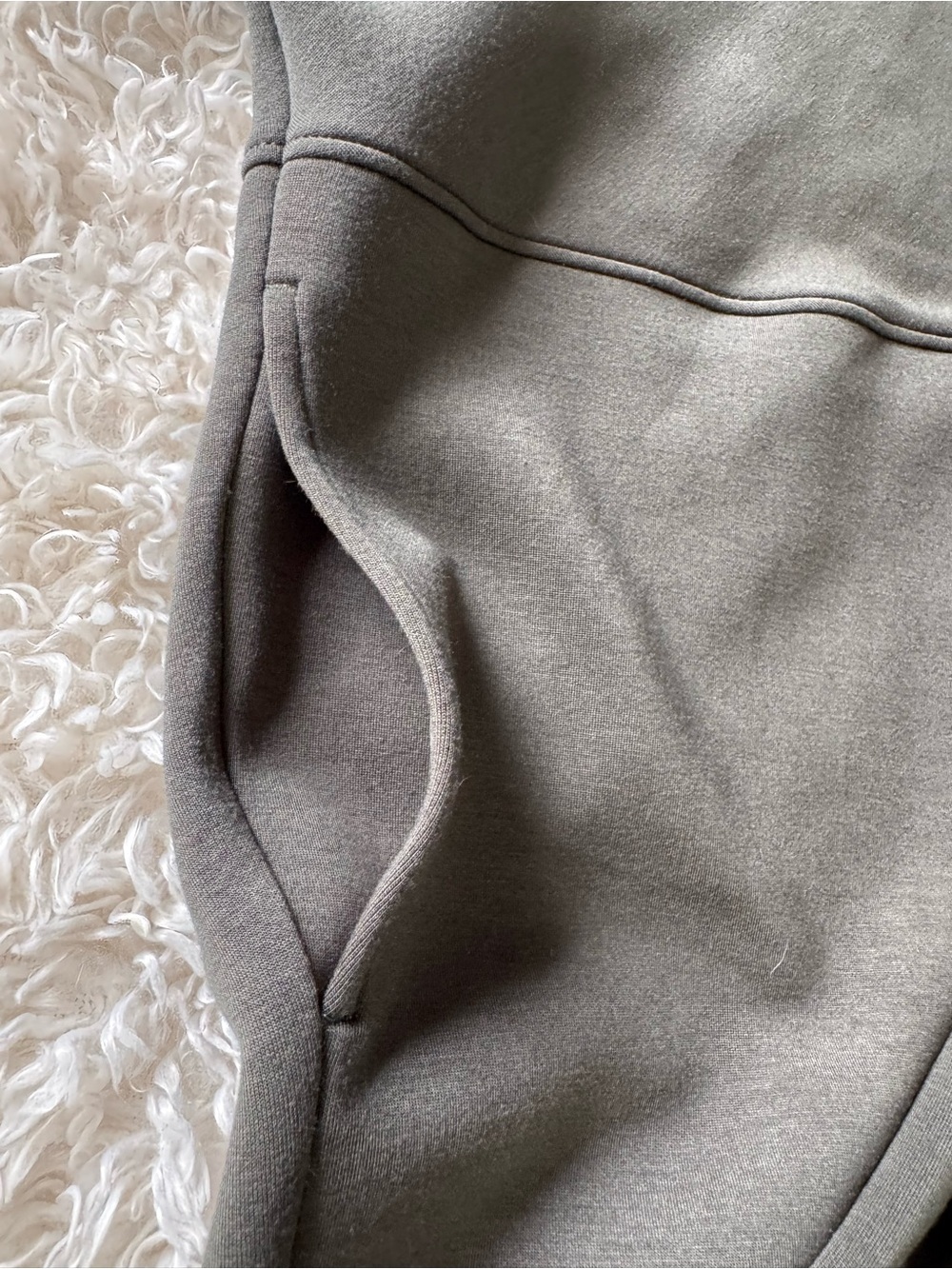 SPANX Womens Air Essentials Cocoon Cardigan Wrap Pockets Green Dark Palm Sz M/L - Picture 7 of 11
